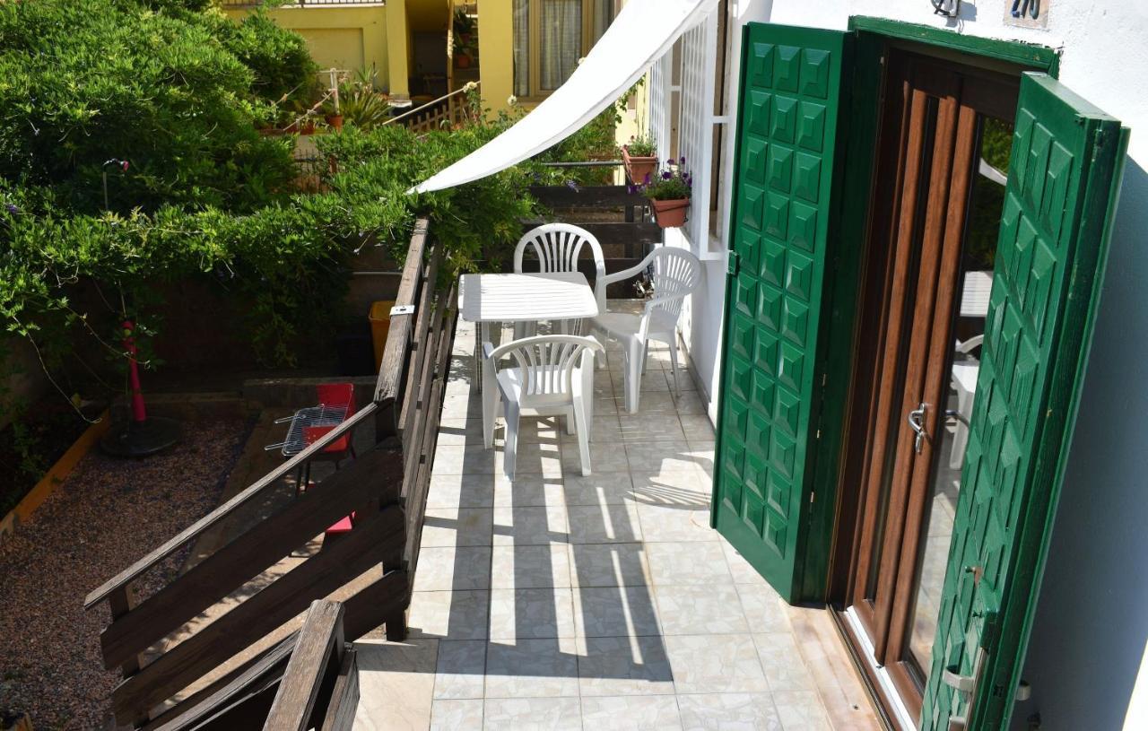 Casa Vacanze "Villa Severina" Iun R6166 R6692 كاربونيا المظهر الخارجي الصورة